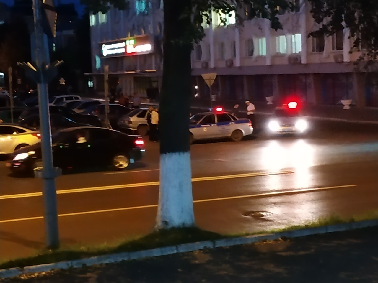 «Ее увезли на скорой»: очевидец рассказал о ДТП на пешеходном переходе в Йошкар-Оле