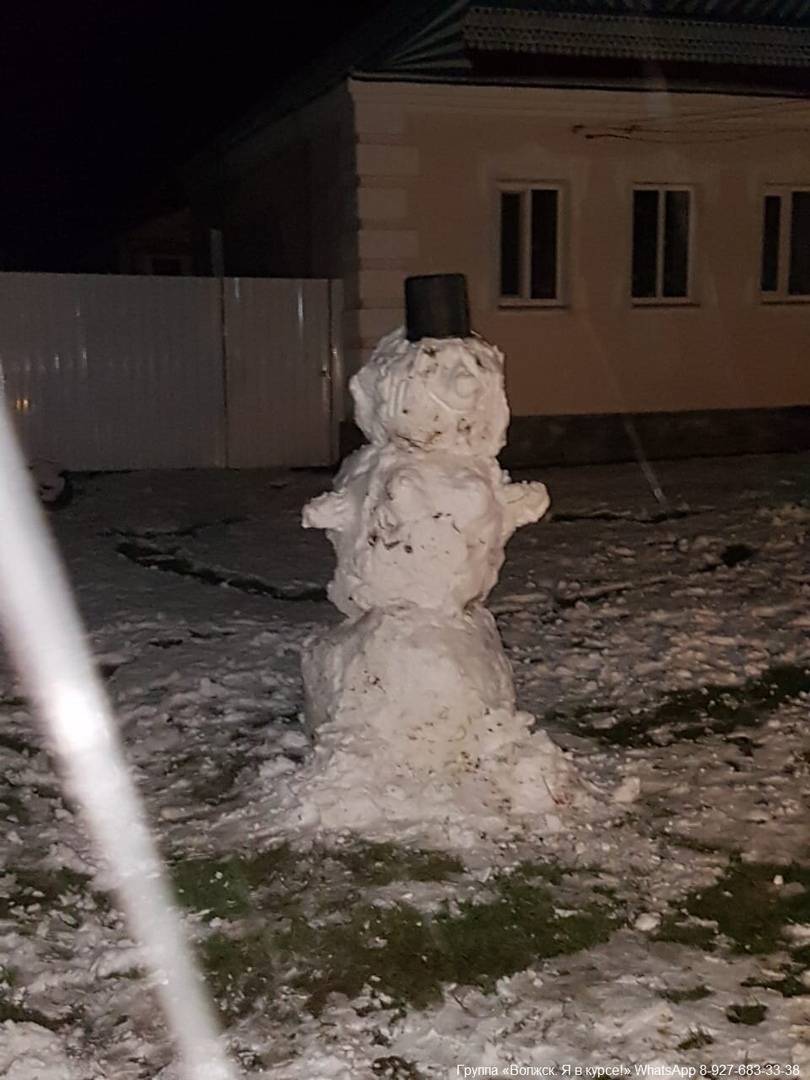 Фото дня: жители Марий Эл на потеху слепили снеговика