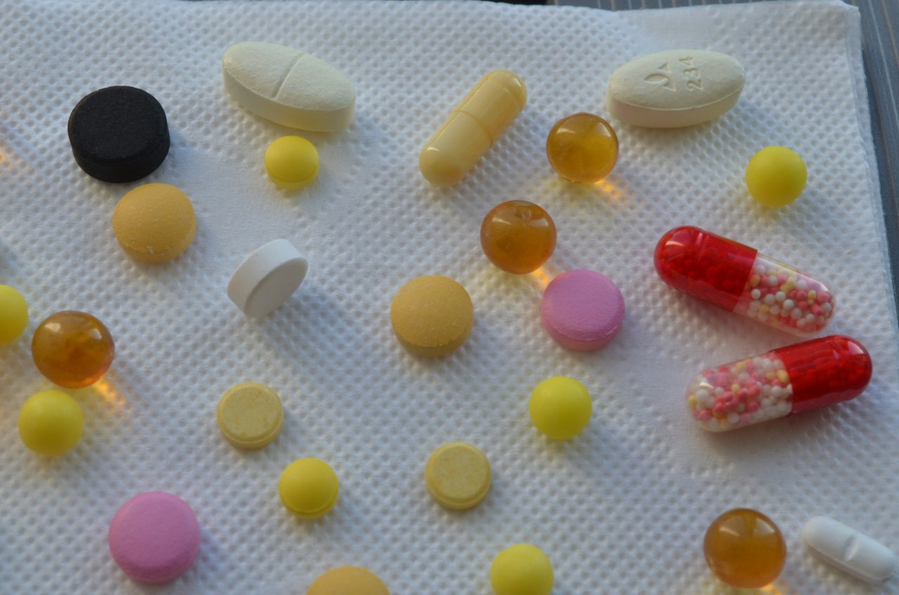 «80 таблеток в день»: йошкаролинка лечит мужа «пилюлями от рака» из Интернета