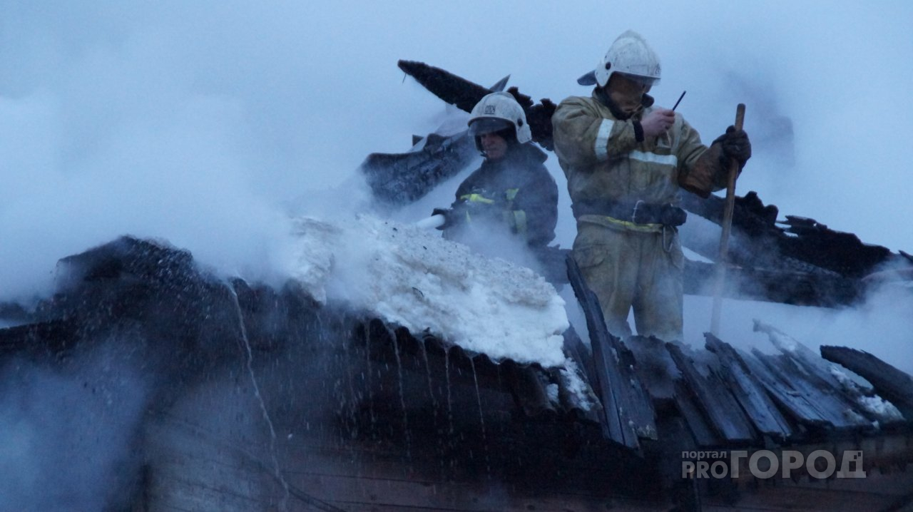«Горячая месть»: жительница Марий Эл решила спалить дом своей знакомой