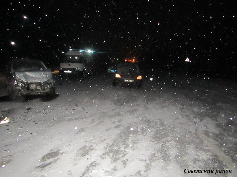 «Он не справился с управлением»: в Марий Эл иномарка протаранила отечественное авто