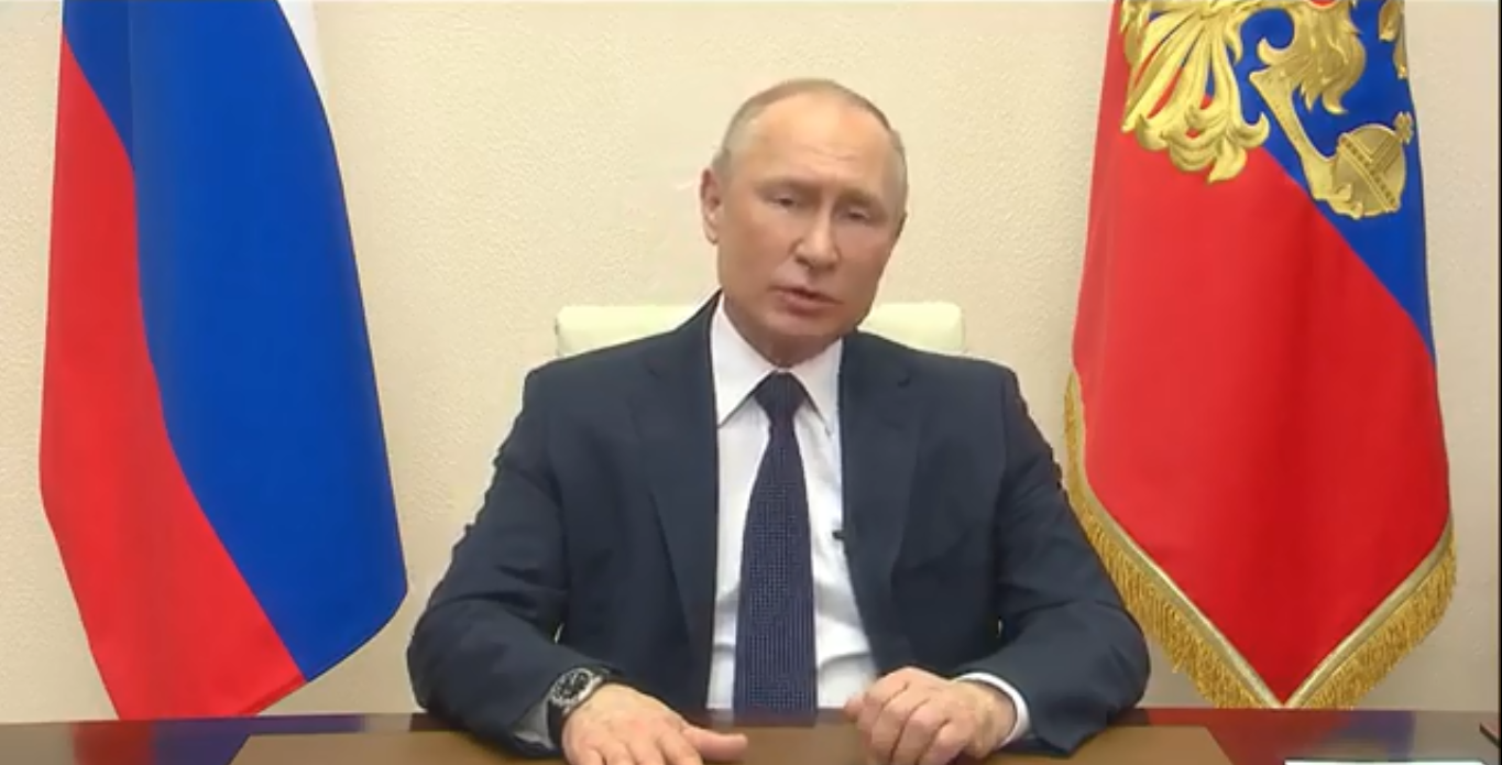 Путин объявил о самоизоляции до конца месяца