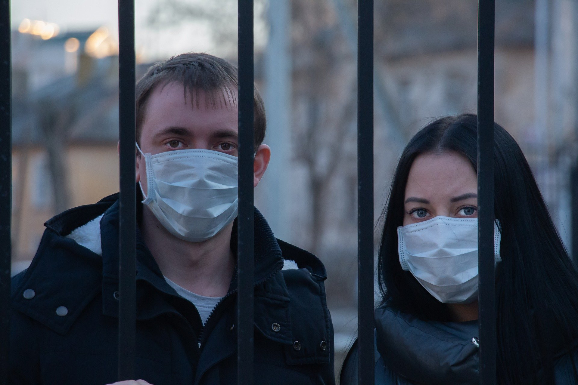 МЧС призывает йошкаролинцев не носить маски на улицах