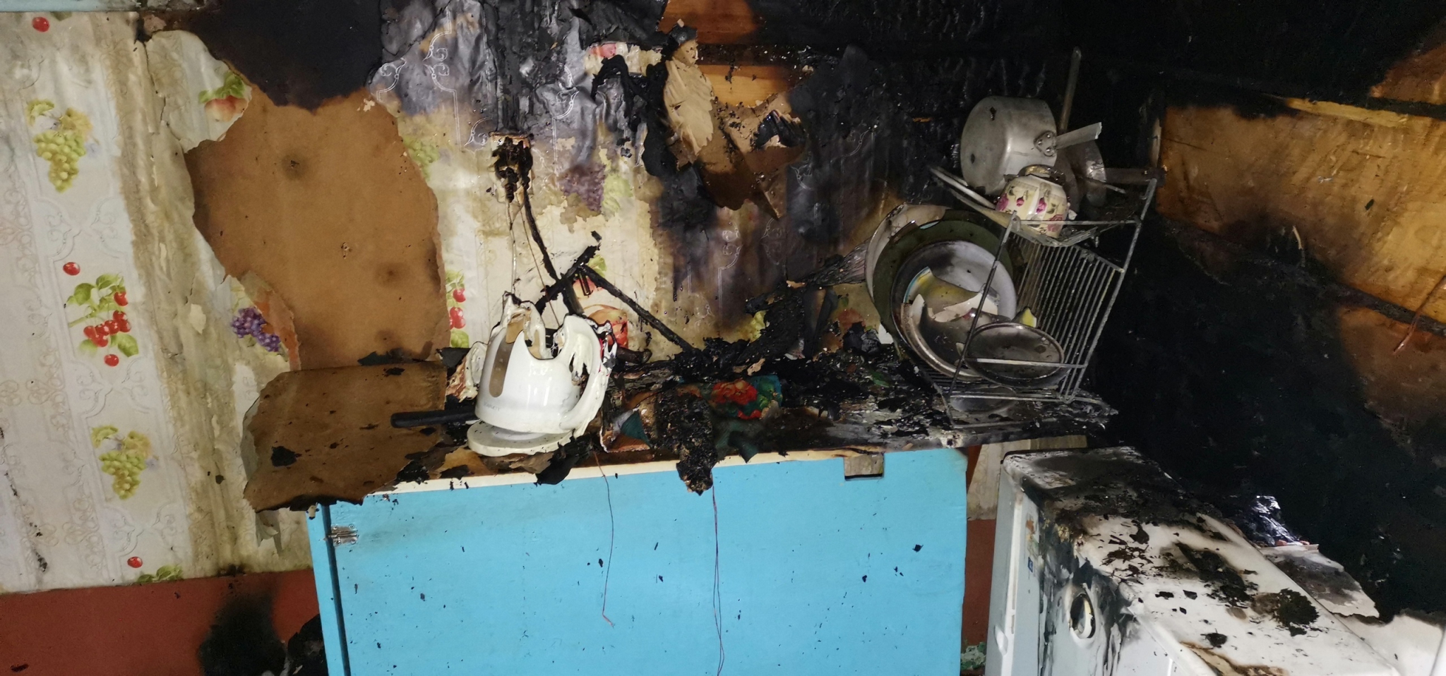 В Марий Эл пожарные нашли тело женщины в горящем доме