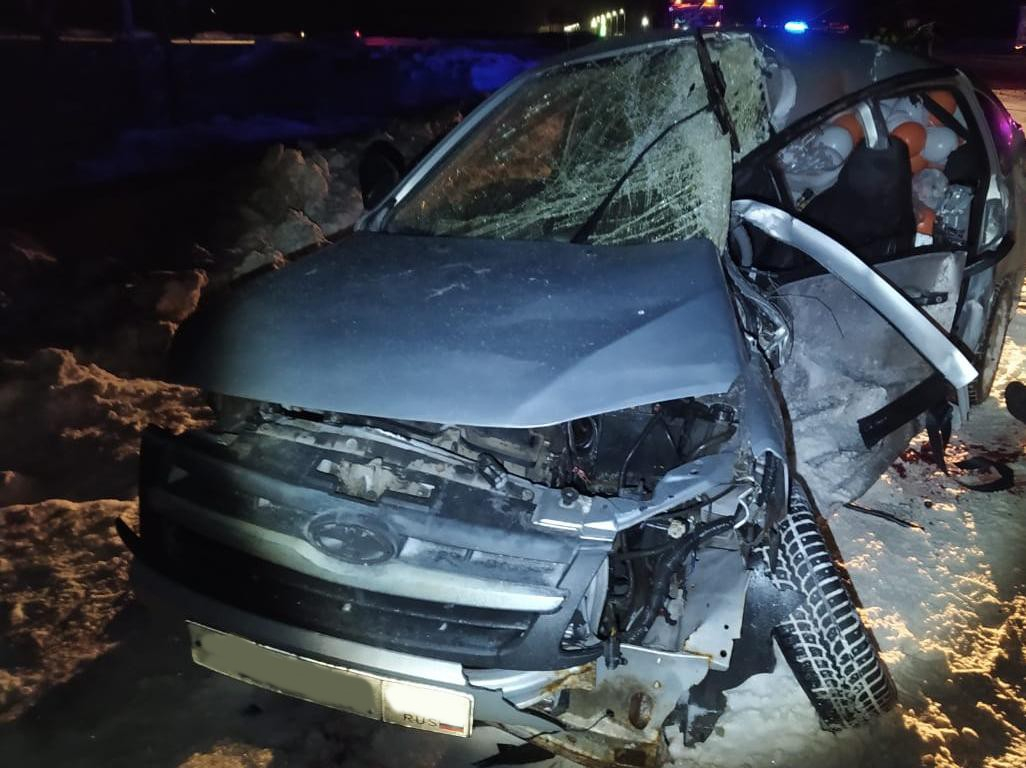 Водителя вырезали из автомобиля : смертельное ДТП произошло на трассе в Марий Эл