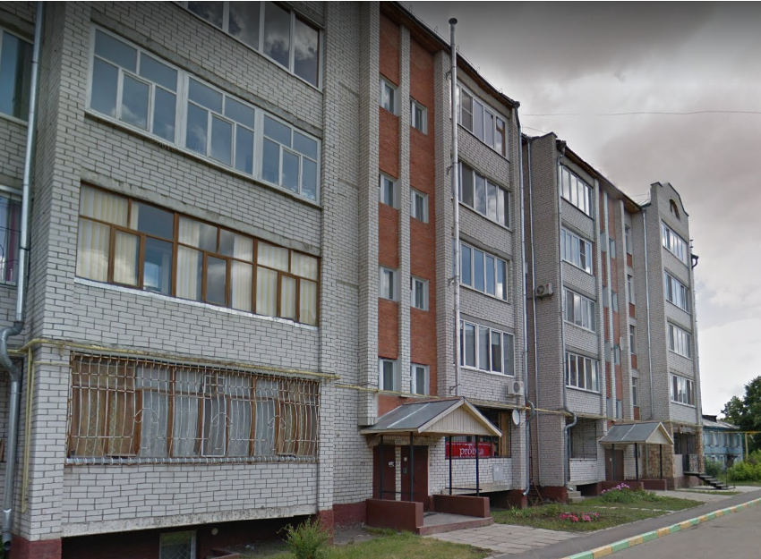 «Это не какое-то гетто»: сколько стоит квартира в Йошкар-Оле с бронедверью, позолоченными ручками и полом из дуба