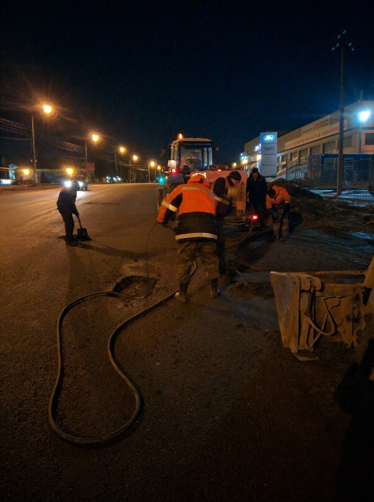 В Йошкар-Оле продолжается ямочный ремонт дорог