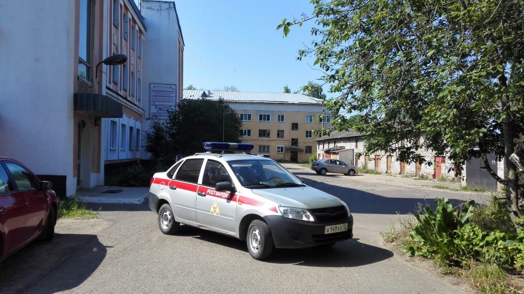 Сотрудников эвакуировали: в Волжске «заминировали» здание местного СМИ