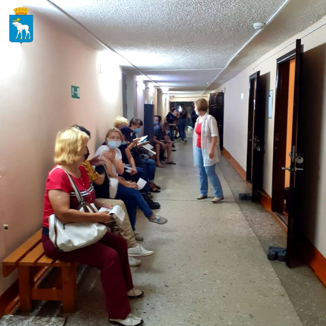 «Там даже полис не нужен»: в новом центре вакцинации в Йошкар-Оле отчитались о посещаемости за прошедшие выходные