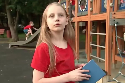 «Говорит не по существу»: одногруппники девятилетней девочки из МГУ жалуются на ее поведение во время занятий