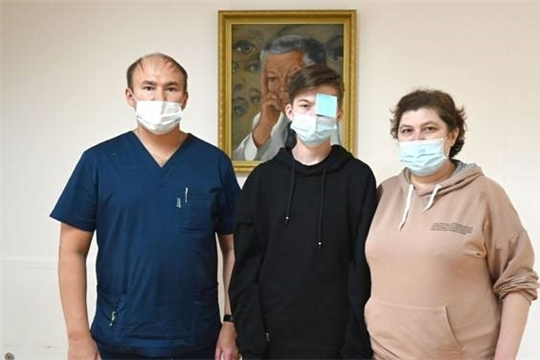 «В костре взорвался баллончик»: подростку из Марий Эл чувашские медики смогли спасти зрение
