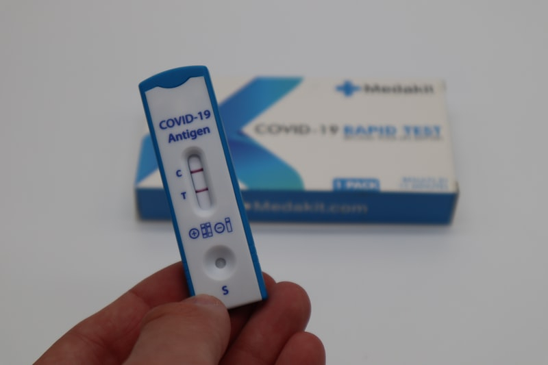 Российские вирусологи назвали эффективные способы избавления от коронавируса