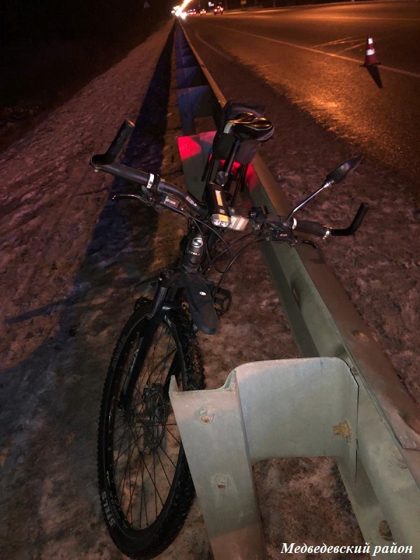 В Марий Эл пьяная автоледи сбила велосипедиста и попыталась сбежать от правосудия
