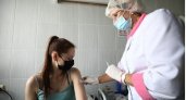 Власти РФ изучают возможность введения штрафов за отказ от вакцинации