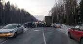 Есть погибшие: на Казанском тракте в Марий Эл произошло ДТП с 8 авто