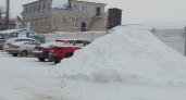 В администрацию Йошкар-Олы начали жаловаться на кучи снега