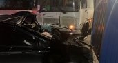 В Марий Эл пассажирский автобус и иномарка столкнулись лоб в лоб на встречке