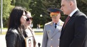 Врио главы Марий Эл вручил Звезду героя России родителям погибшего на Украине танкиста