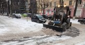 В Йошкар-Оле спецтехника помогает бороться с последствиями снегопадов