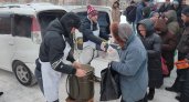 В Йошкар-Оле бесплатно кормят нуждающихся: дают суп, чай, сладости и даже обувь