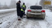 Госавтоинспектора помогут замерзающим на дорогах Марий Эл водителям