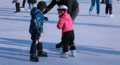 Все желающие йошкаролинцы могут посетить мастер-классы по катанию на коньках