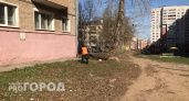 В Советском районе мать, позабывшую о своих детях, заставили подметать улицы