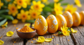 Раскрываю секрет ярких "солнечных" яиц на Пасху: 6 ложек куркумы превращают белые яйца в золотистое чудо без шелухи и красителей