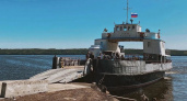 Паромная переправа в Юрино начала работу: пока будет три рейса
