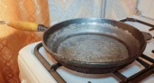Избавилась от новой сковороды и вот почему – шеф-повар рассказал главную тайну советской утвари