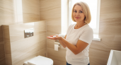 Хозяйки скрывают этот секрет годами: 1 таблетка в бачок унитаза творит чудеса, которые не под силу дорогим средствам