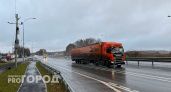 Заплутавший грузовик на "левых" номерах остановили на Вятке