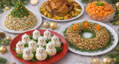 Как собрать новогодний стол за 2 тысячи и наесться вкуснятиной до отвала: список простых рецептов