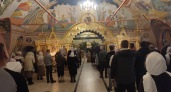 В йошкар-олинских храмах на Рождество прошли праздничные богослужения