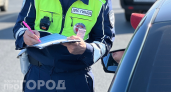 Штраф 45 000 рублей и арест до 15 суток: водители могут попасться уже при разговоре с инспектором ГАИ