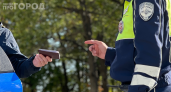 Вышел из авто, а тебя уже тормозят: что делать, если требуют документы после парковки