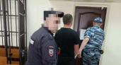 Ревнивый йошкаролинец запер и пытал бывшую жену: она упала с пятого этажа
