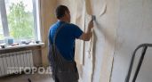 Остатки обоев не выбрасываю, а берегу на вес золота: три полезных применения дома и на даче