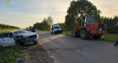 75-летний водитель влетел в припаркованный трактор в Мари-Турекском районе: двое в больнице