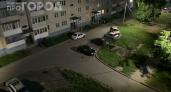 Проснулись — а колесо заблокировано: что делать, если на машине навесной замок — лайфхаки от опытных водителей