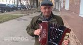 Спас себя после клинической смерти игрой на гармони: йошкаролинец устраивает на улицах концерты после тяжелой болезни