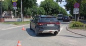 В Йошкар-Оле 14-летняя школьница на электросамокате с подругой сбила мужчину