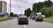 В Марий Эл пьяный водитель устроил погоню, а затем напал на инспектора ДПС: видео