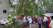 7 тысяч операций и почти 60 лет стажа: в Морках открыли мемориальную доску хирургу