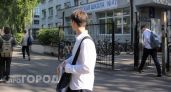 Выставили за дверь после экзаменов: что делать, если вашего ребенка не берут в 10-й класс — инструкция для родителей