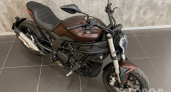 35 кВт и бак на 21,5 литра: почему Benelli 502 C кажется дорогой игрушкой, а едет как взрослый мотоцикл