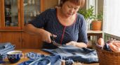 Старые джинсы в дело: как сшить из них прочную сумку-шоппер, которая прослужит 5 лет