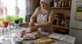 Сало, которое тает во рту: сделала „фальшивое“ копчение с чаем — теперь это хит семейных ужинов