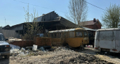 Житель Йошкар-Олы устроил под окнами свалку из ржавых машин и кирпичей