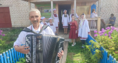 Тракторист из сернурской деревни с нуля возродил разрушенный дом культуры: «Котёл расколот, пол сгнил, окна без рам»
